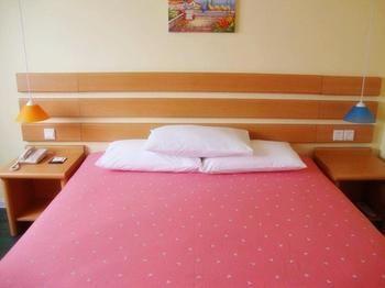 Home Inn Jiaotong University Xinhua Road Xangai Exterior foto