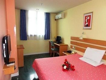 Home Inn Jiaotong University Xinhua Road Xangai Exterior foto